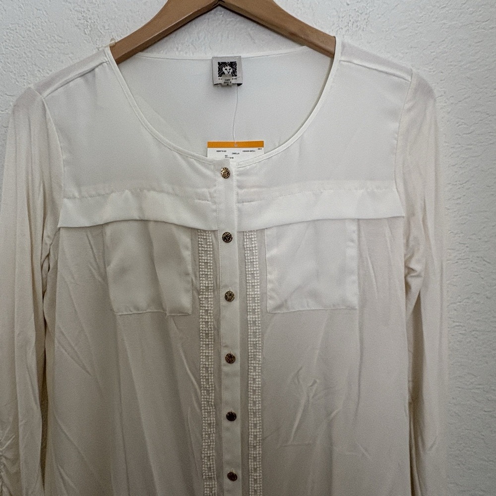NWT Anne Klein Womens Blouse Button Front Shirt Small Logo Buttons - Picture 3 of 16